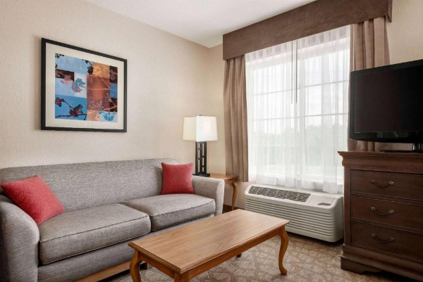 Hawthorn Suites By Wyndham Decatur image 18