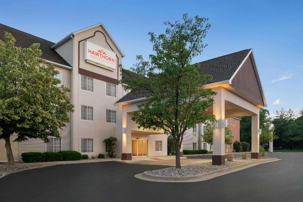 Hawthorn Suites By Wyndham Decatur image 2